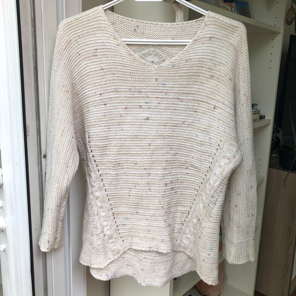Handmade Cozy Knit Sweater 🤍 - Picture 1 of 3